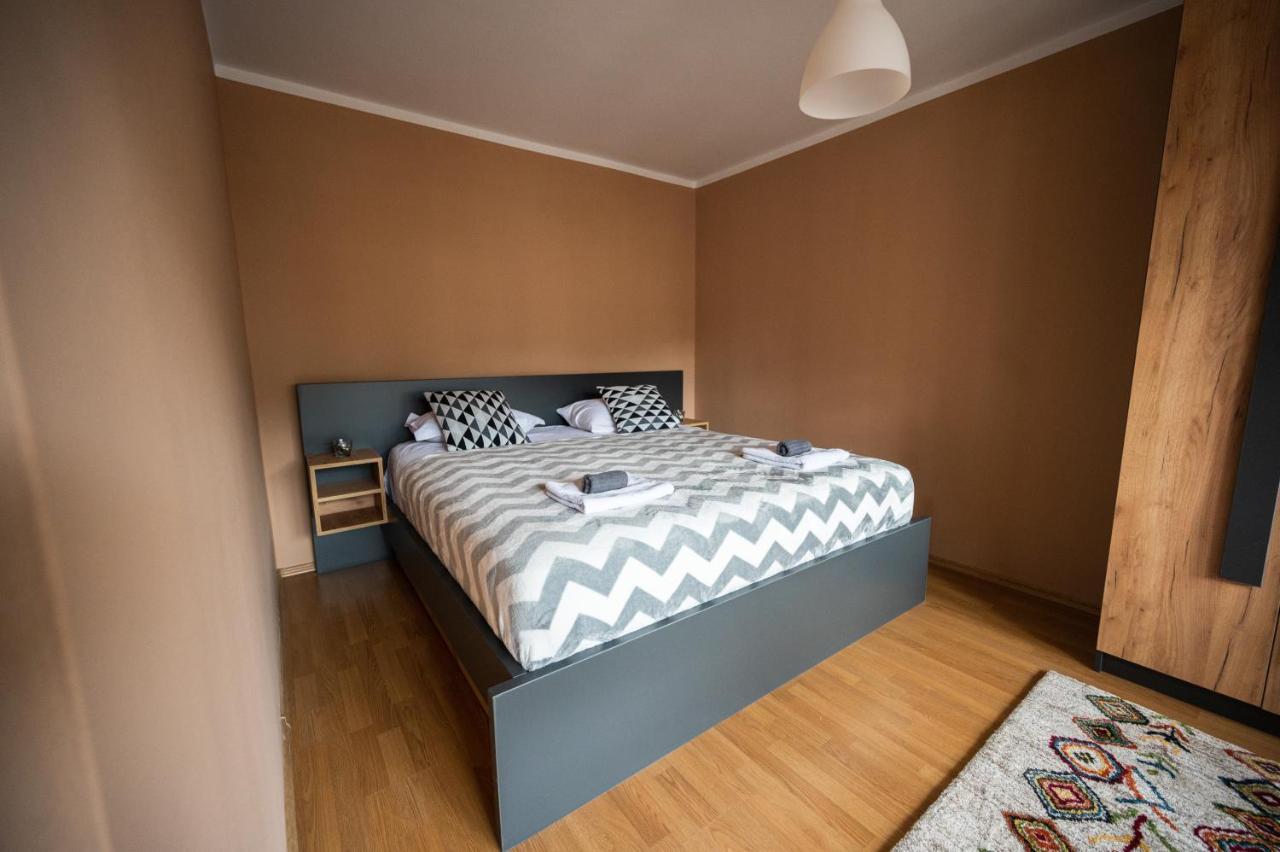 Duplex Apartment For Up To 12 People- Old Town Saraybosna Dış mekan fotoğraf